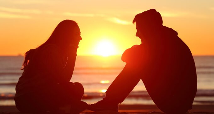 Foto dua orang pasangan