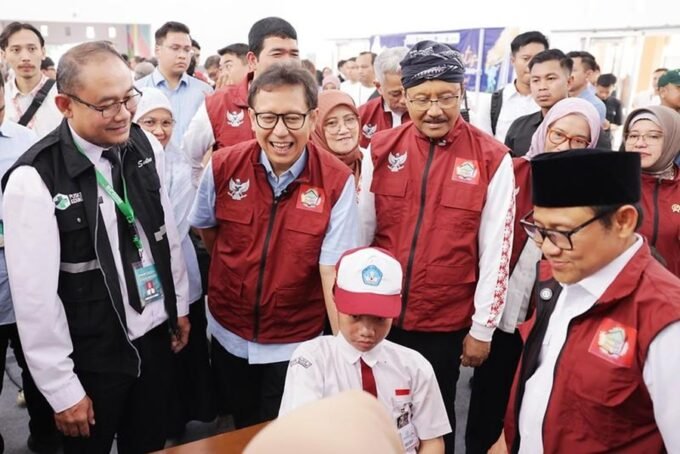 Cek Kesehatan Gratis untuk siswa Sekolah Rakyat